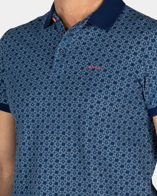 Blaue Polo mit Aufdruck
