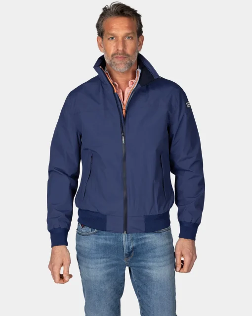 Blaue Sommerjacke