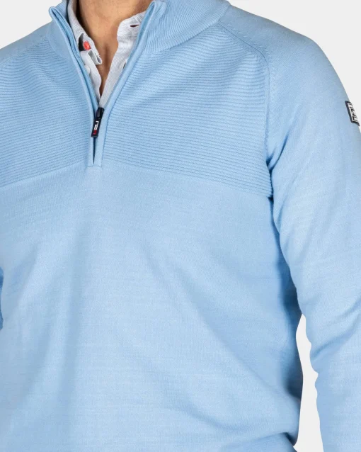 Blauer pullover mit halbem Reißverschluss