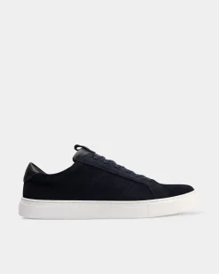 Casual sneaker