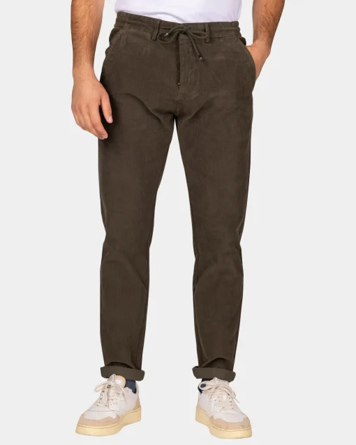 Corduroy Dunkelgrüne Chino - Gravel Green