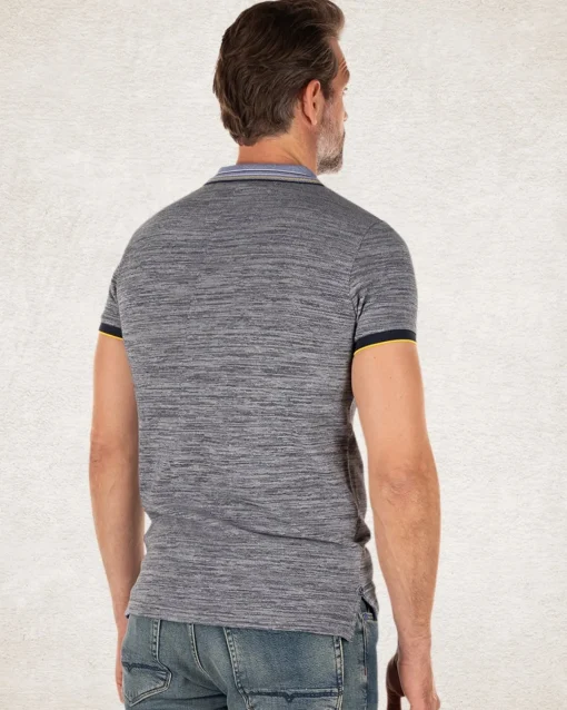 Poloshirt für den Sommerabend